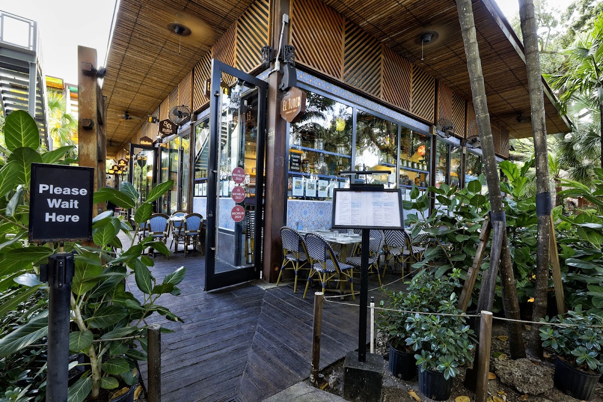 El Turco Grill & Bar